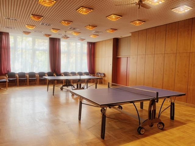 Riviera Park Hotel Балатонфельвар Екстер'єр фото